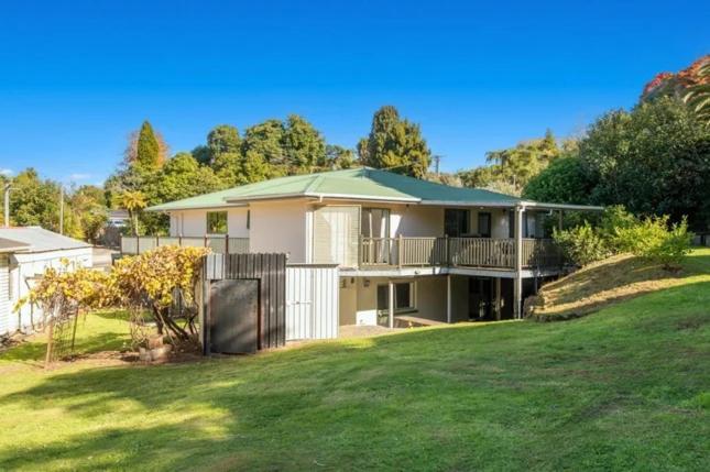 Relax In Okere Falls Rotorua Exterior photo
